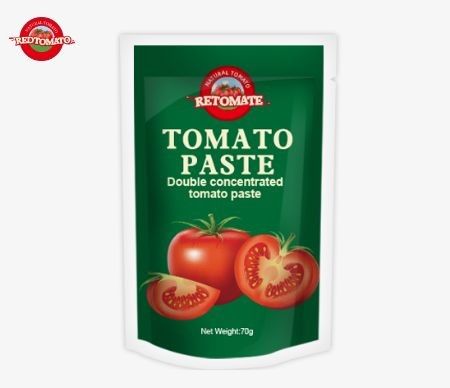 Niestandardowe torebki z pomidorami o wadze 70g, stworzone przez Perfect For Food Packaging, z niestandardową drukarką.